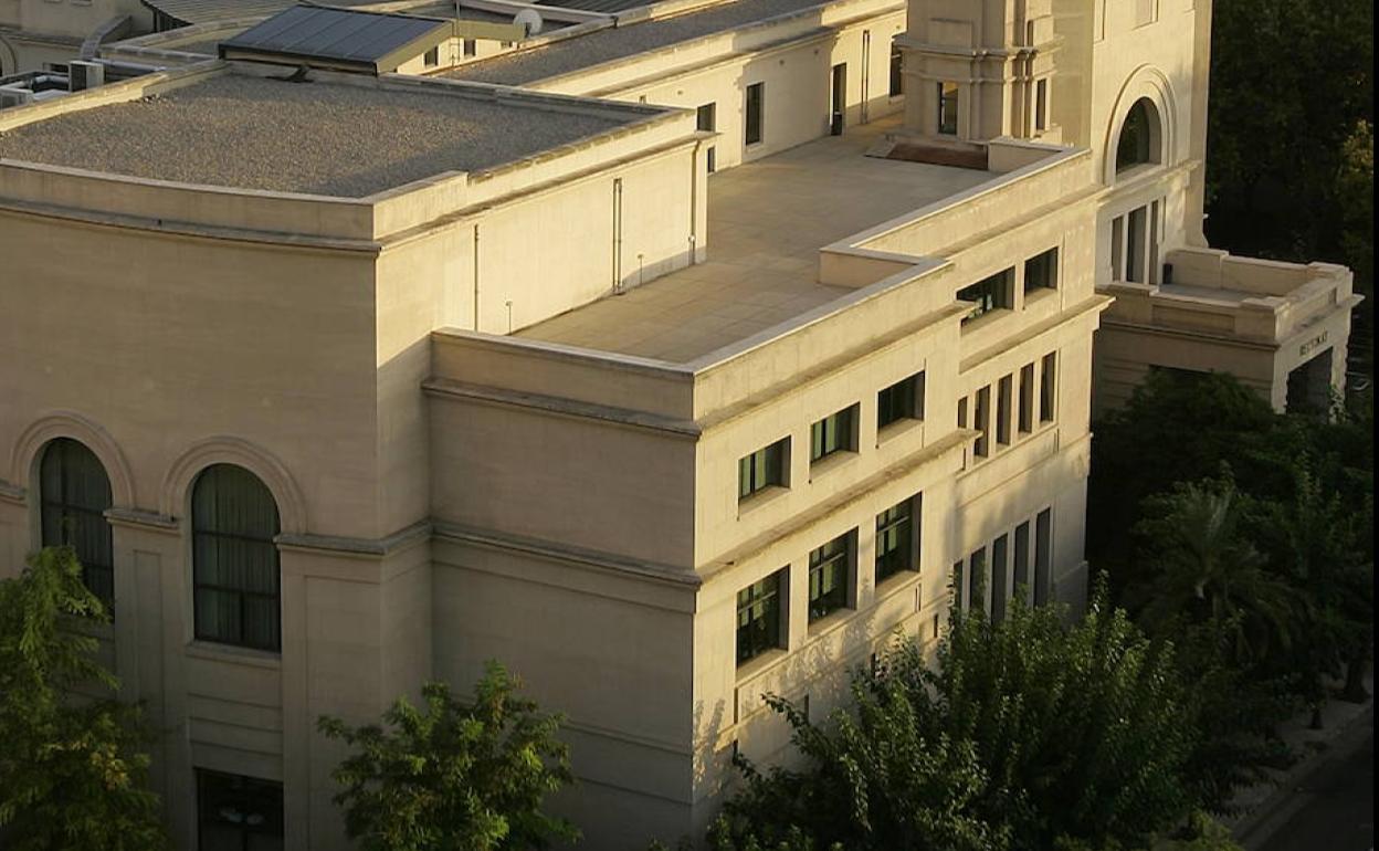 La Universitat De València, Entre Las Tres Mejores Universidades De ...